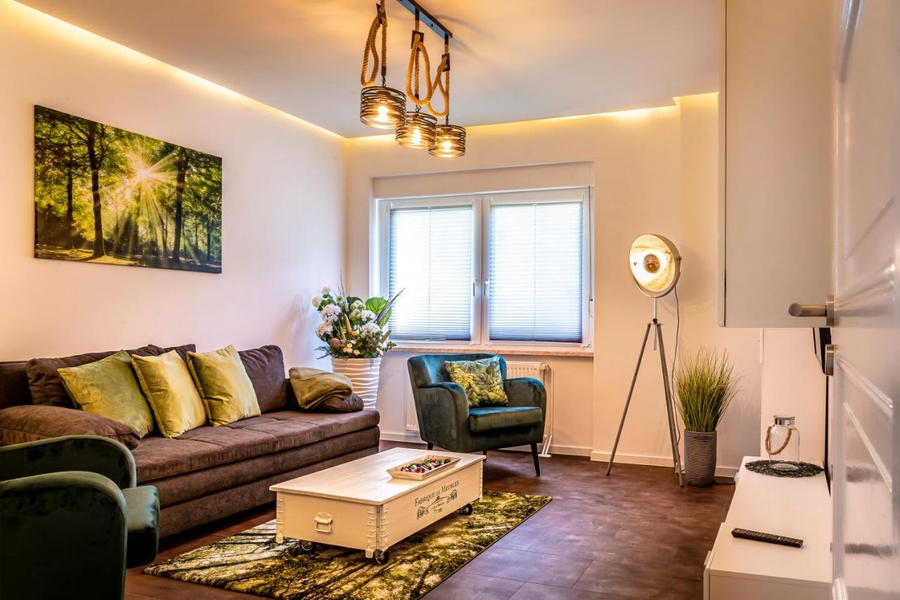 Komfortable Ferienwohnung In Halle Halle  Eksteriør bilde